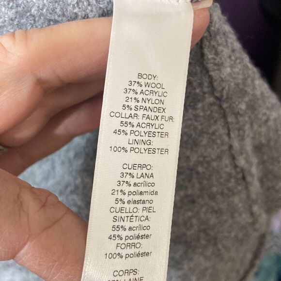 Chicos sweater with faux fur collar - Picture 7 of 8